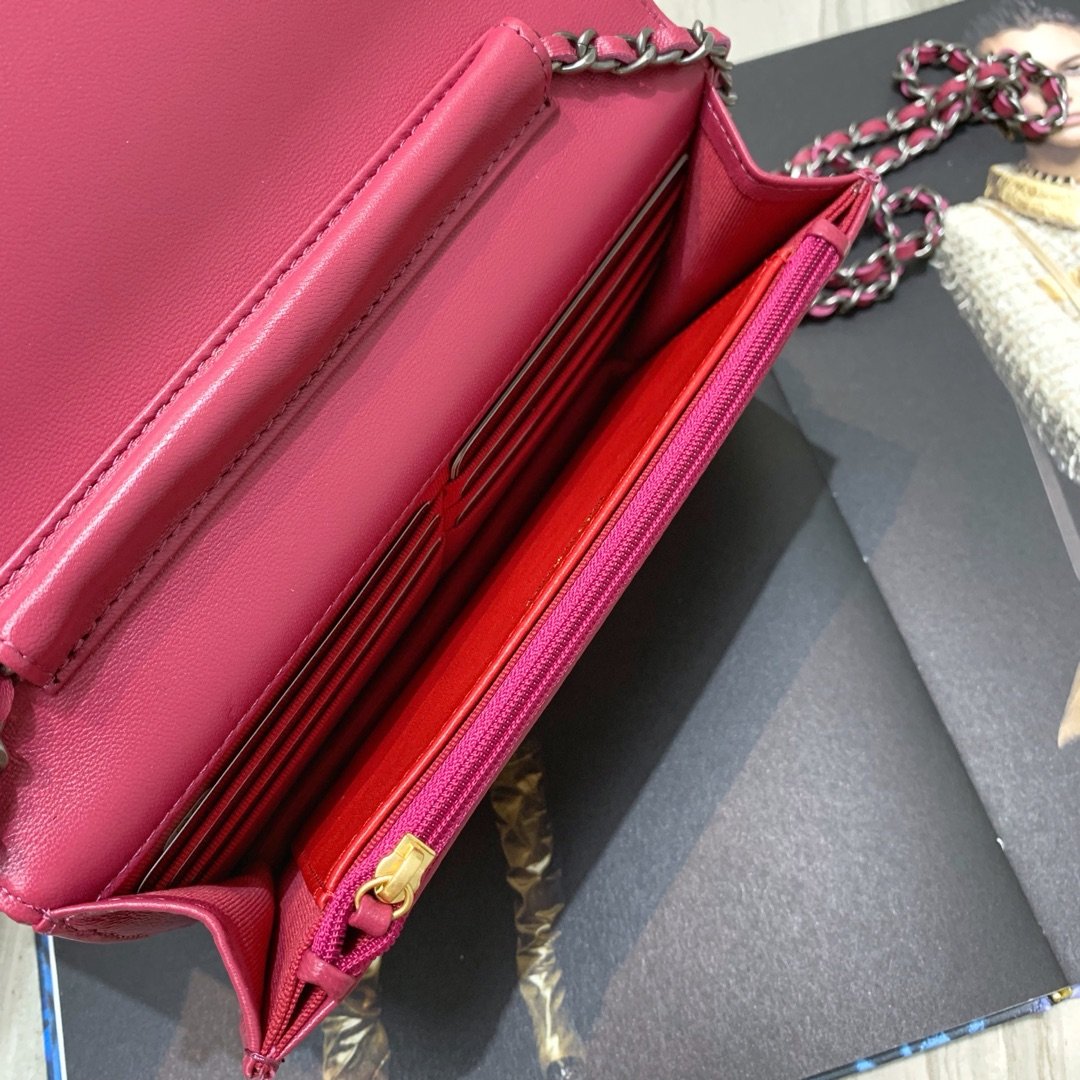 Ch**el Calfskin Gabrielle Woc bag 04