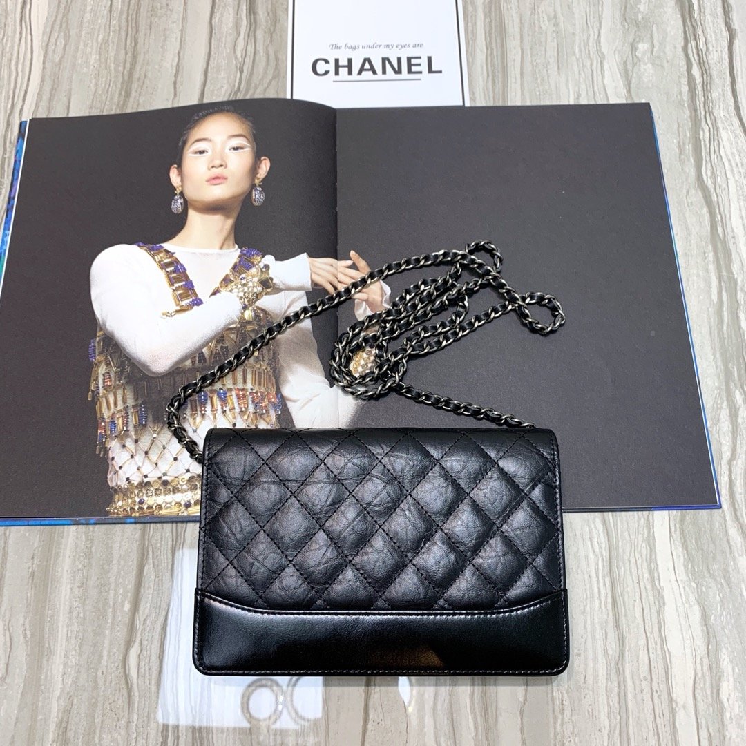 Ch**el Calfskin Gabrielle Woc bag 06