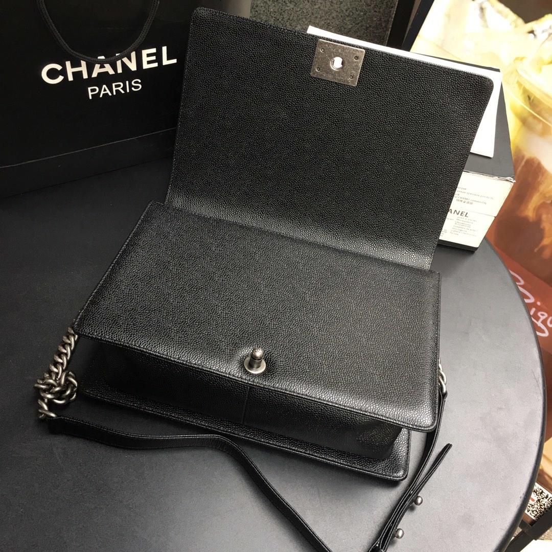Ch**el Leboy Caviar 30cm silver hardware