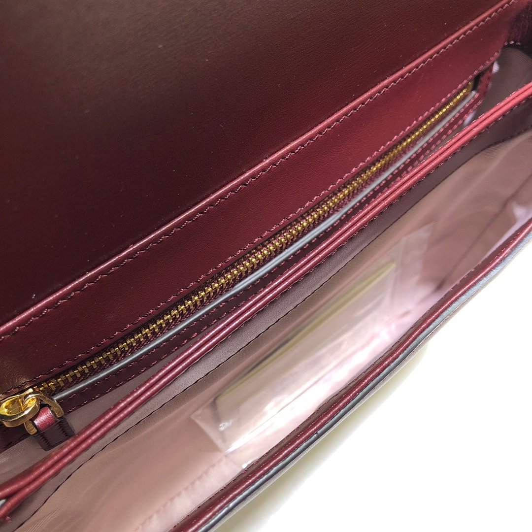 Gvc*1 Arli medium shoulder bag 001