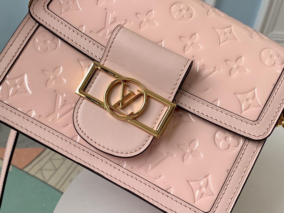 LV M44580 Dauphine Mini 002