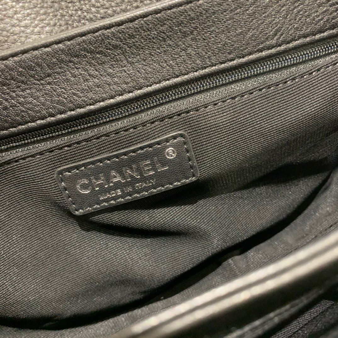Ch**el CF BAG CAVIAR 24CM BLACK
