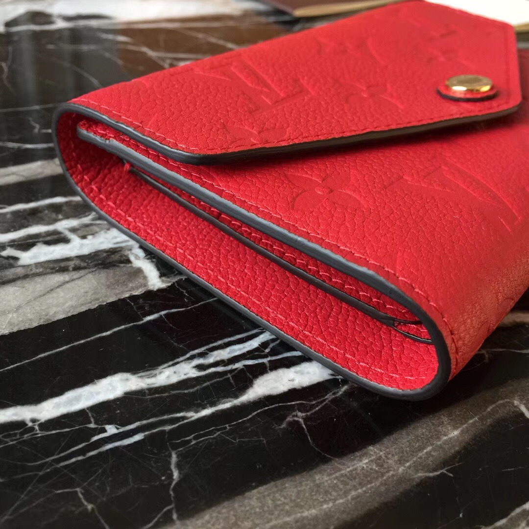 L0vis Vvtt0n Red Compact Curieuse M60568 Wallet