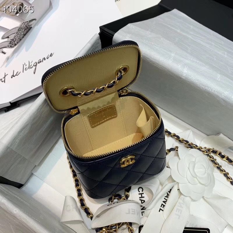 Ch**el 2020 SS Cosmetic Bag Navy Blue