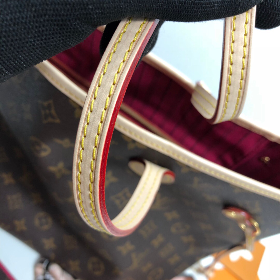 LV Neverfull MM Monogram with rose red M41178