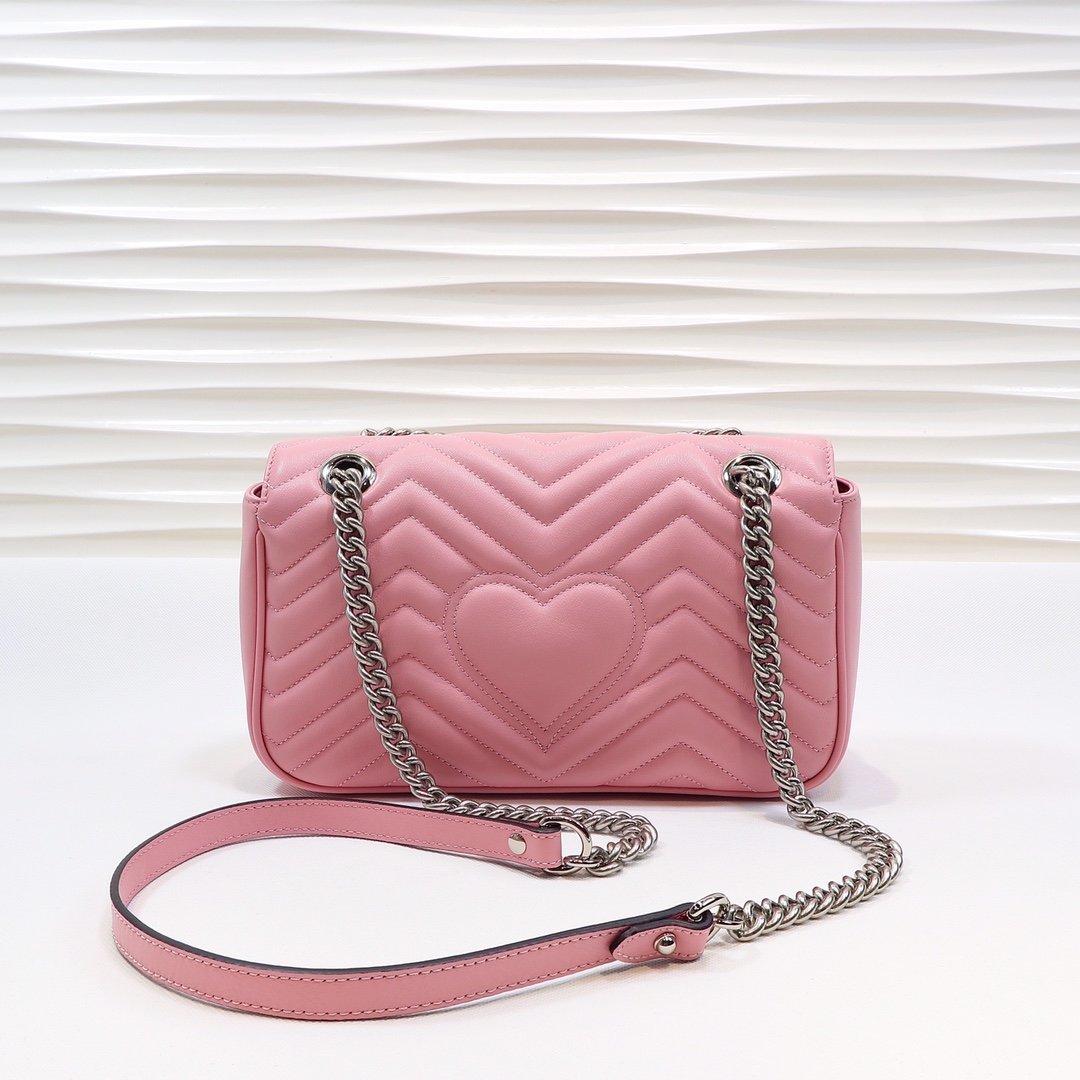 Gvc*1 Marmont matelassé shoulder bag 26cm