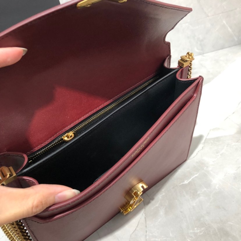 Y51 Sa1nt Lau*nt Cassandra Clasp Bag Wine Red