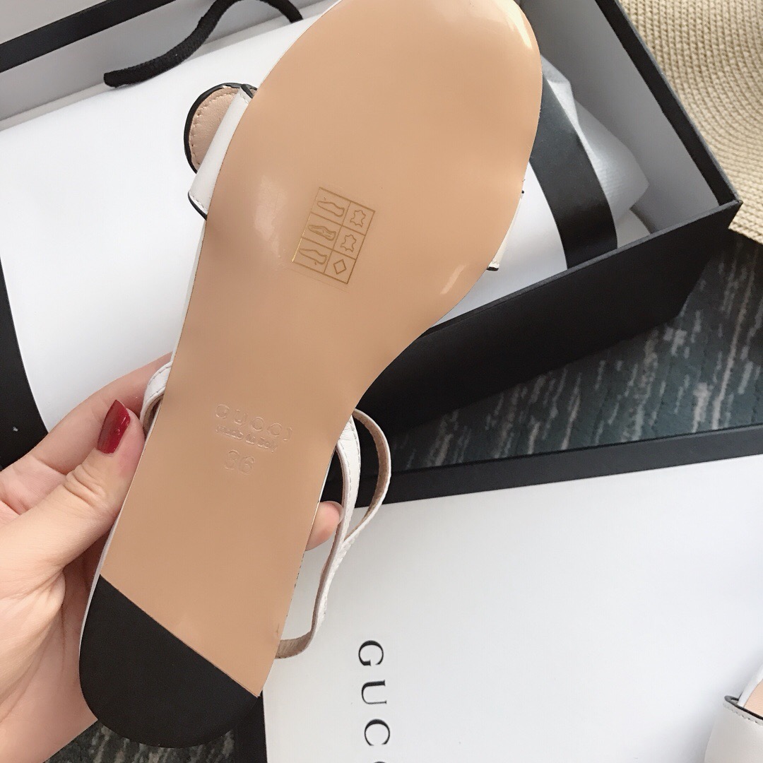 Gvc*1 Sandals 001