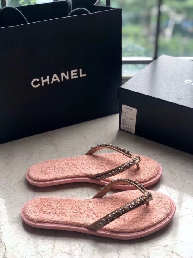 Ch**el Slipper 002