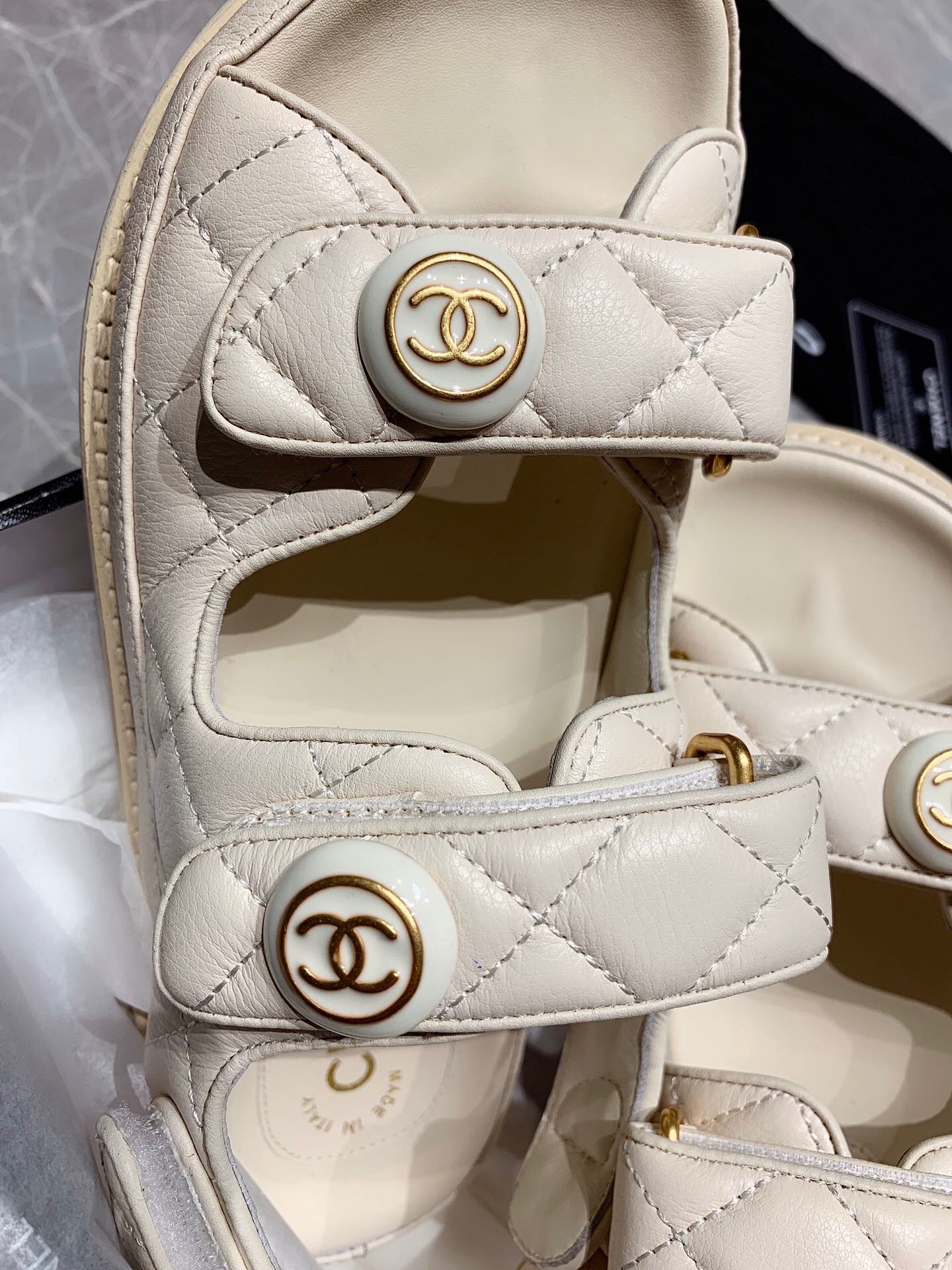 Ch**el Sandals 008