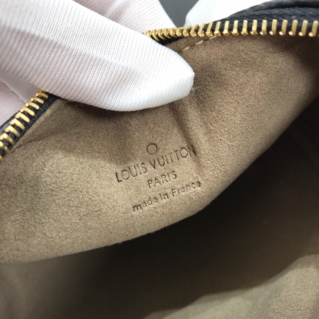 LV M92645 nano speedy bag