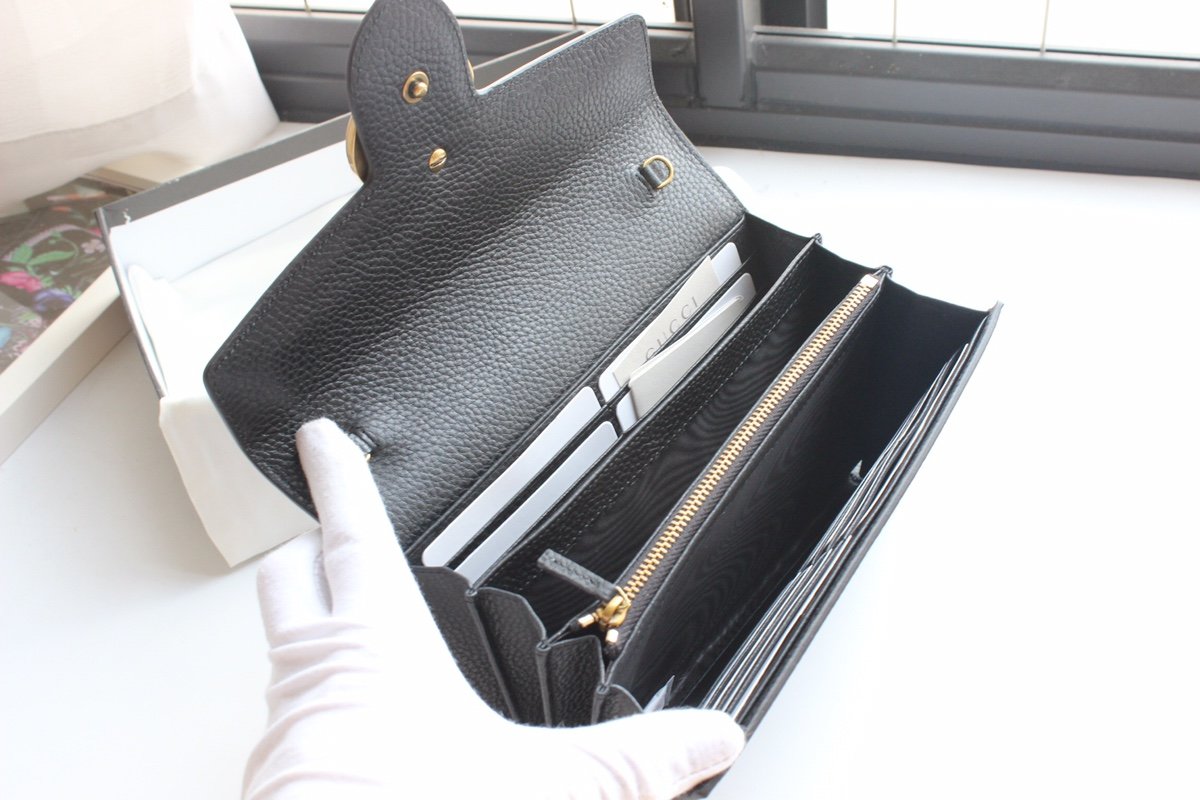 Gvc*1 Chain Shoulder Bag 20cm