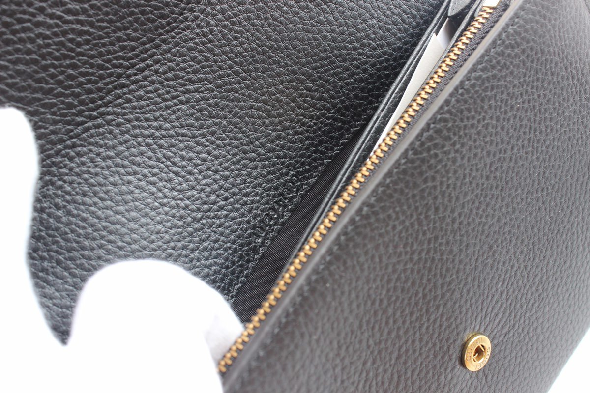 Gvc*1 Chain Shoulder Bag 20cm