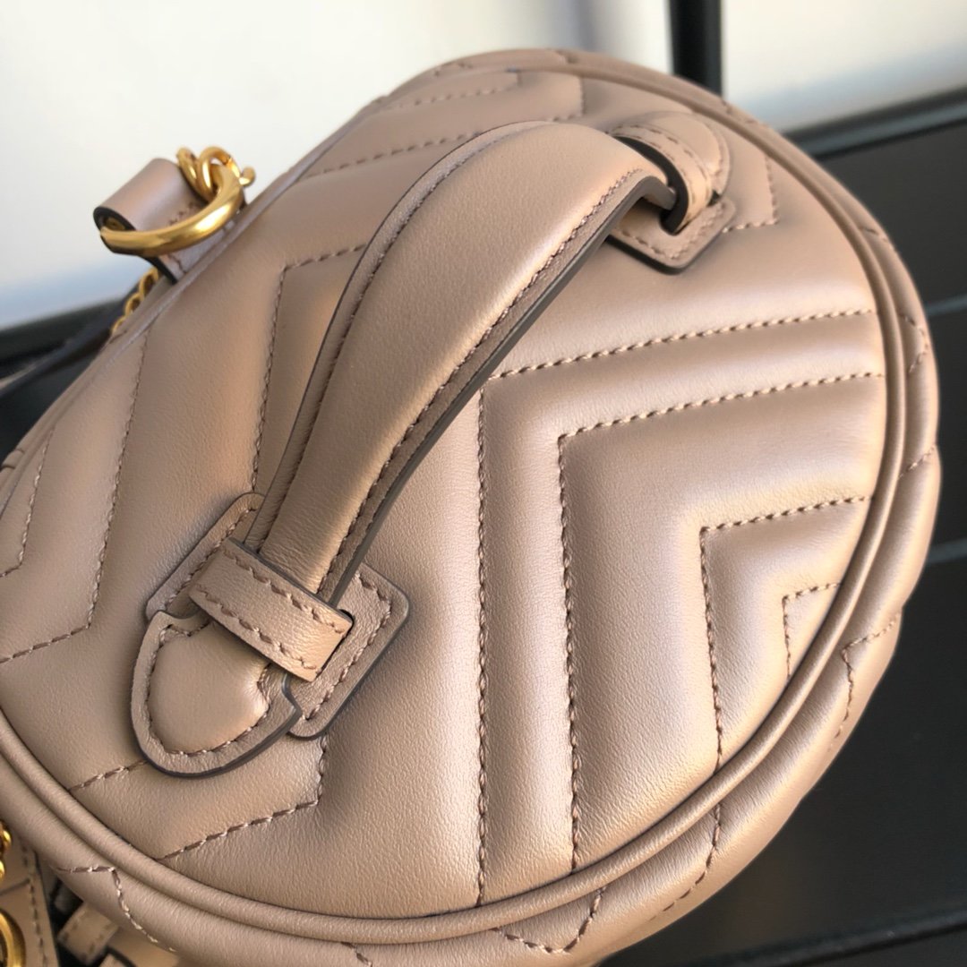 Gvc*1 GG Marmont Mini Backpack 001