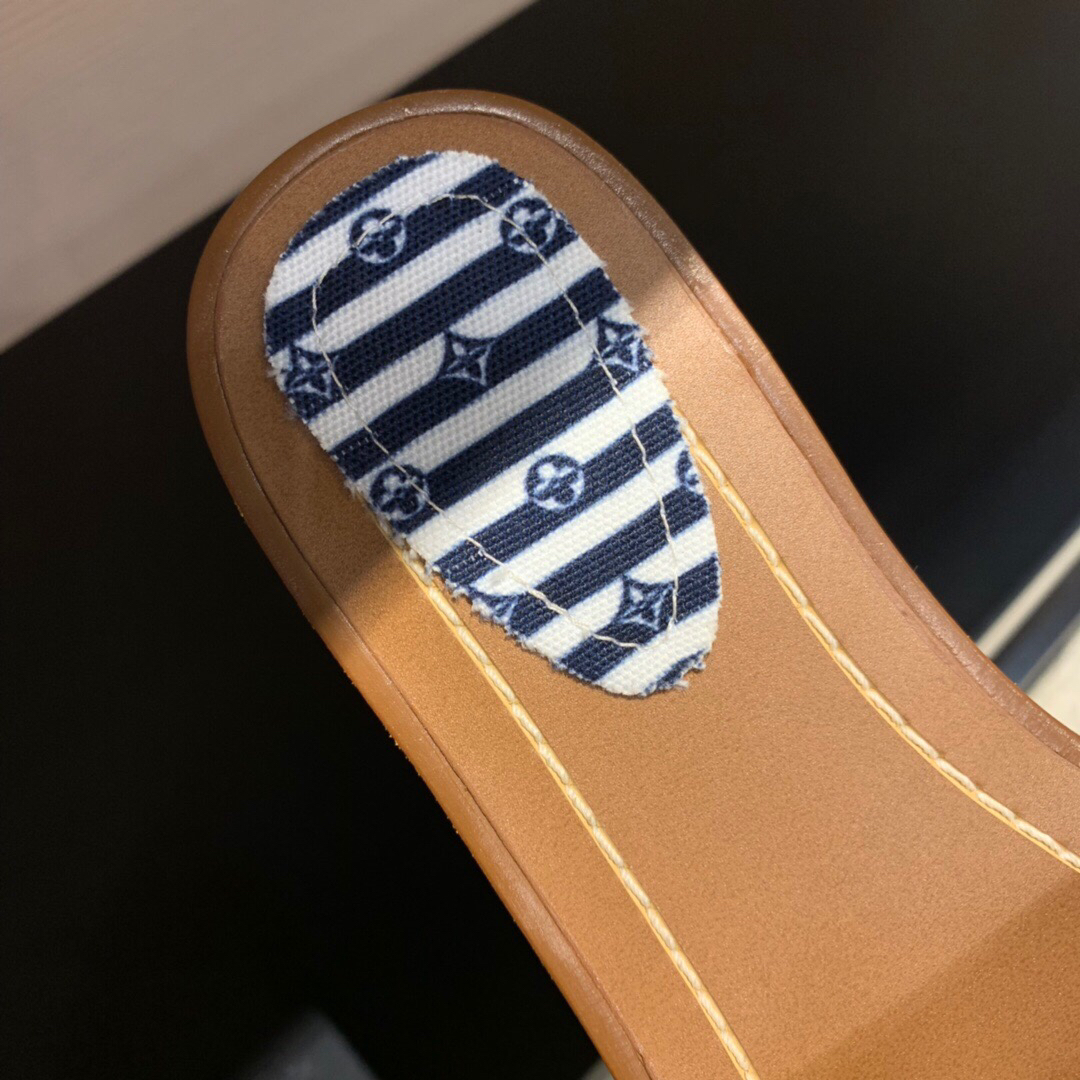 L0vis Vvtt0n Sandals 006