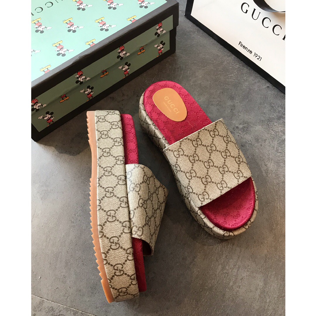 Gvc*1 Sandals 015