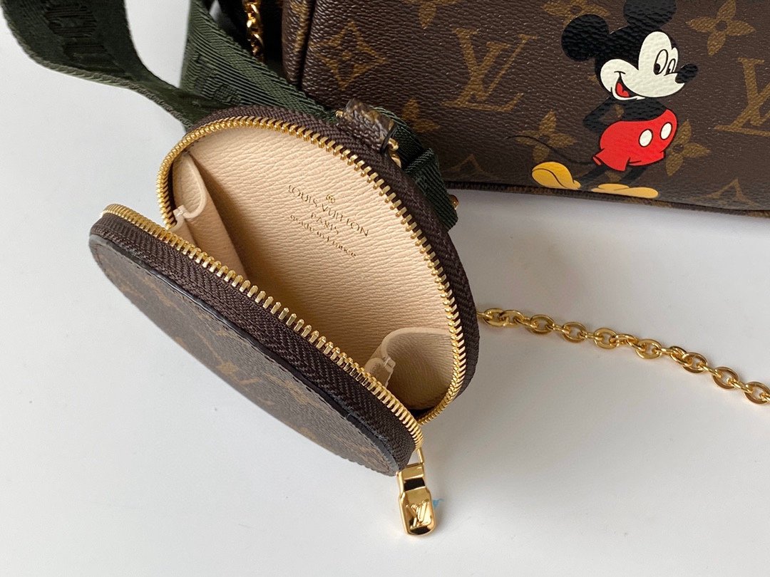 LV Multi Pochette Accessoires Monogram