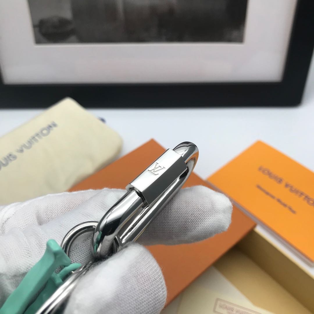 L0vis Vvtt0n Key Holder 003