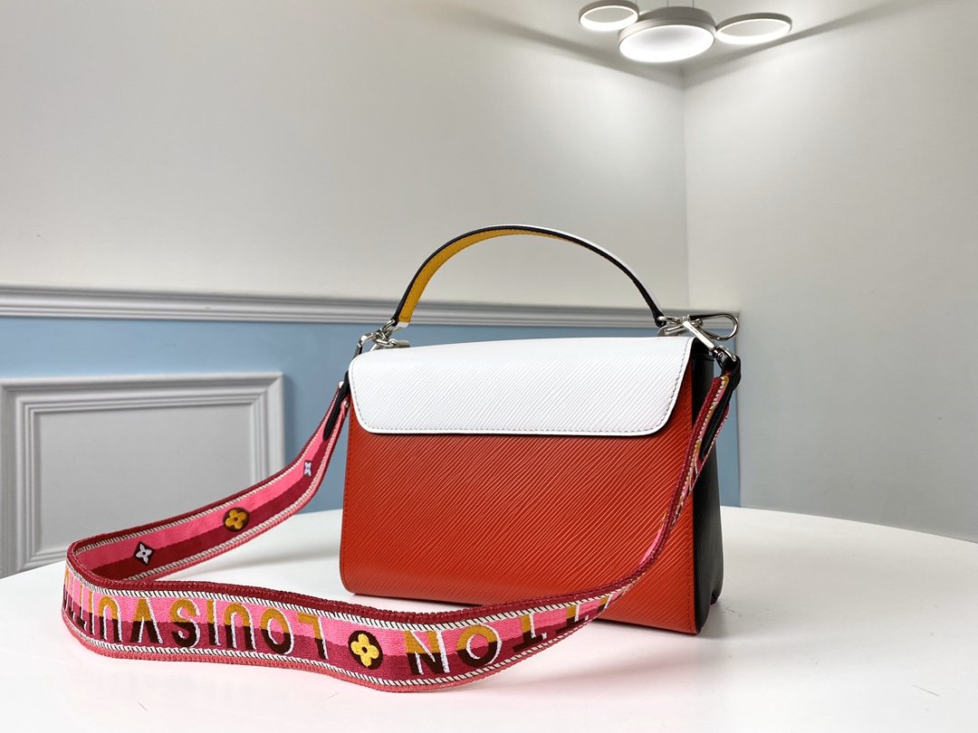 L0vis Vvtt0n Twist Strap MM Bag Epi Leather