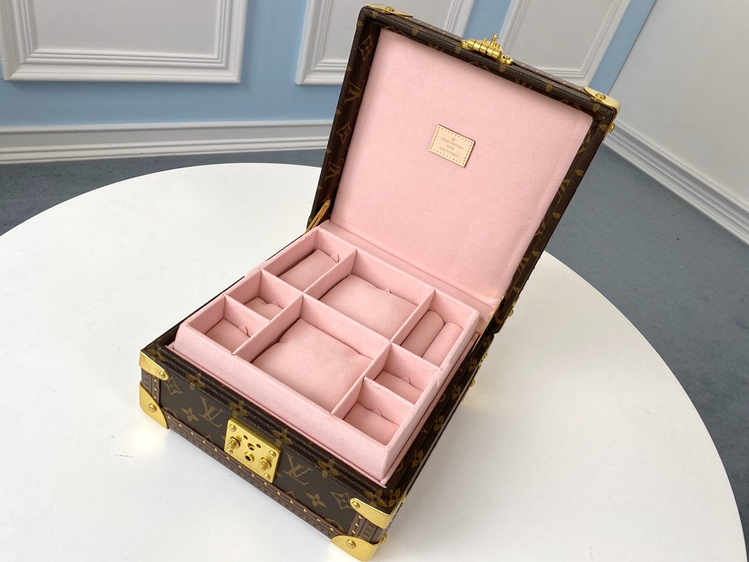 L0vis Vvtt0n Cotteville Travel Box Pink