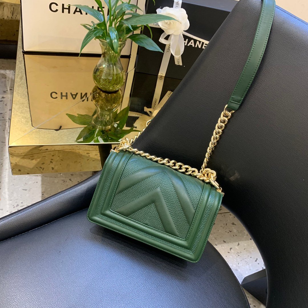 Ch**el V Boy Bag 20cm Green