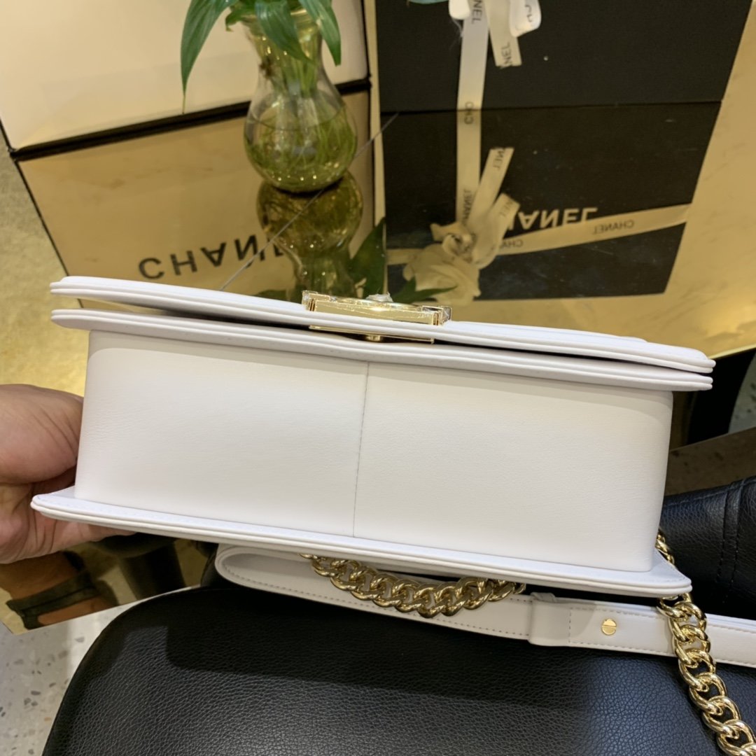 Ch**el V Boy Bag 25cm White