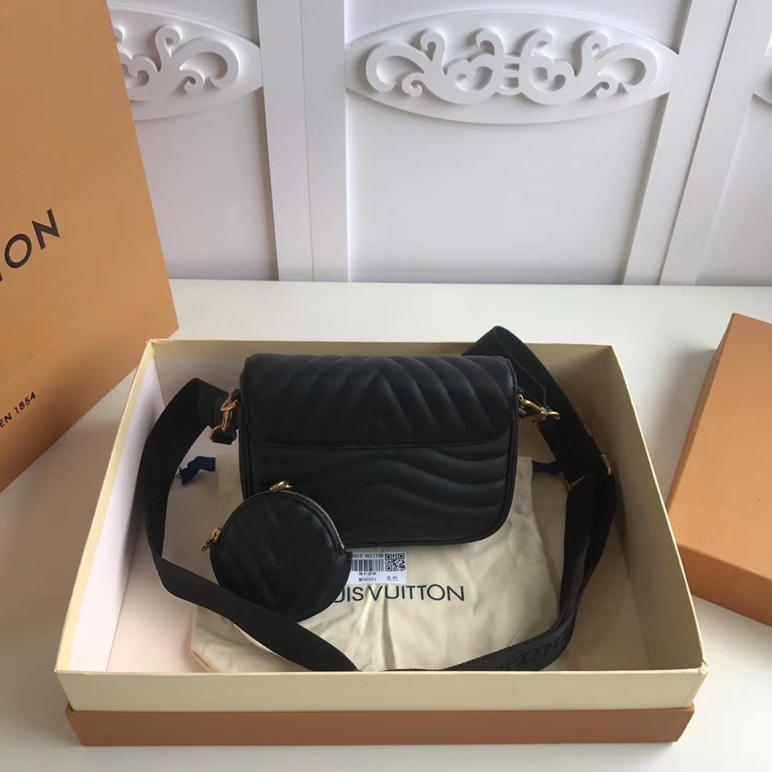 L0vis Vvtt0n Multi Pochette New Wave Bag Black