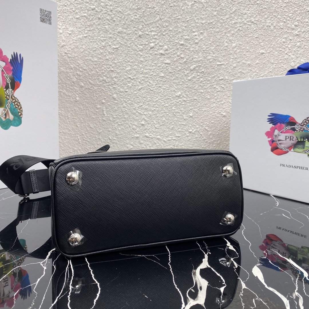 Pra*a Saffiano Leather Bag 1BA296 23cm 003