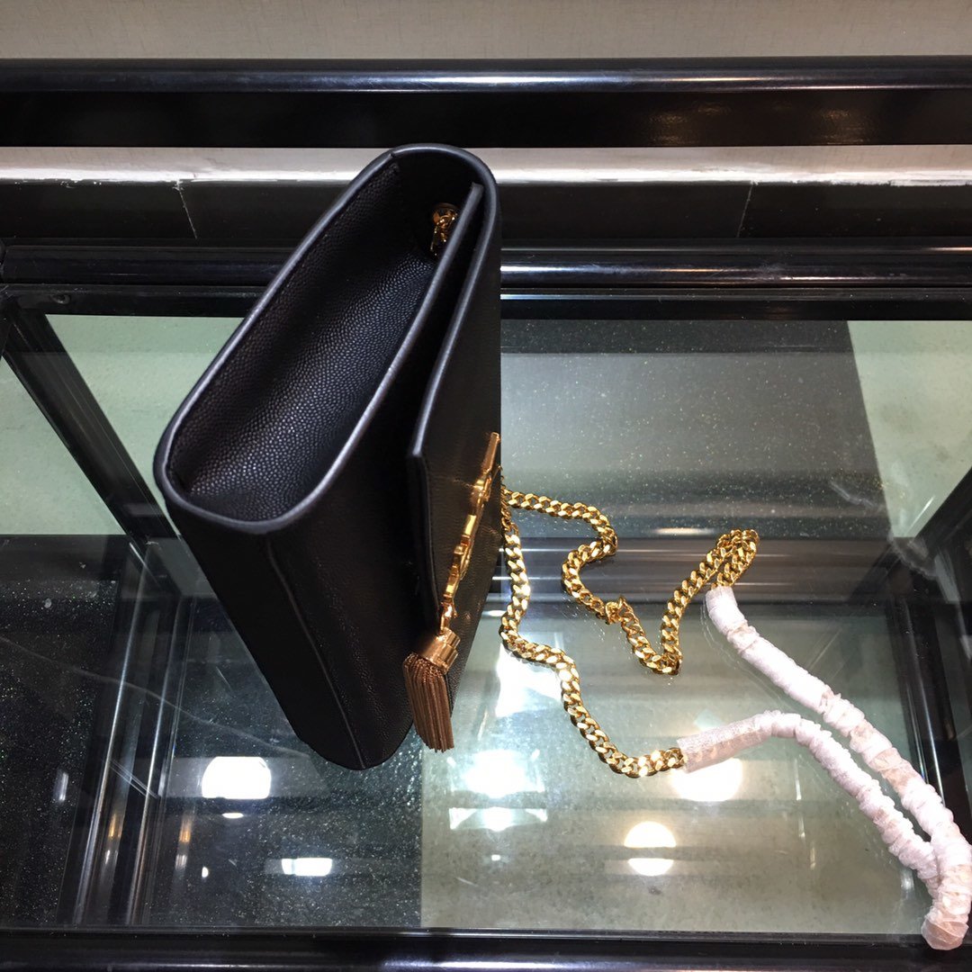 Y51 Chain Shoulder Bag 24cm