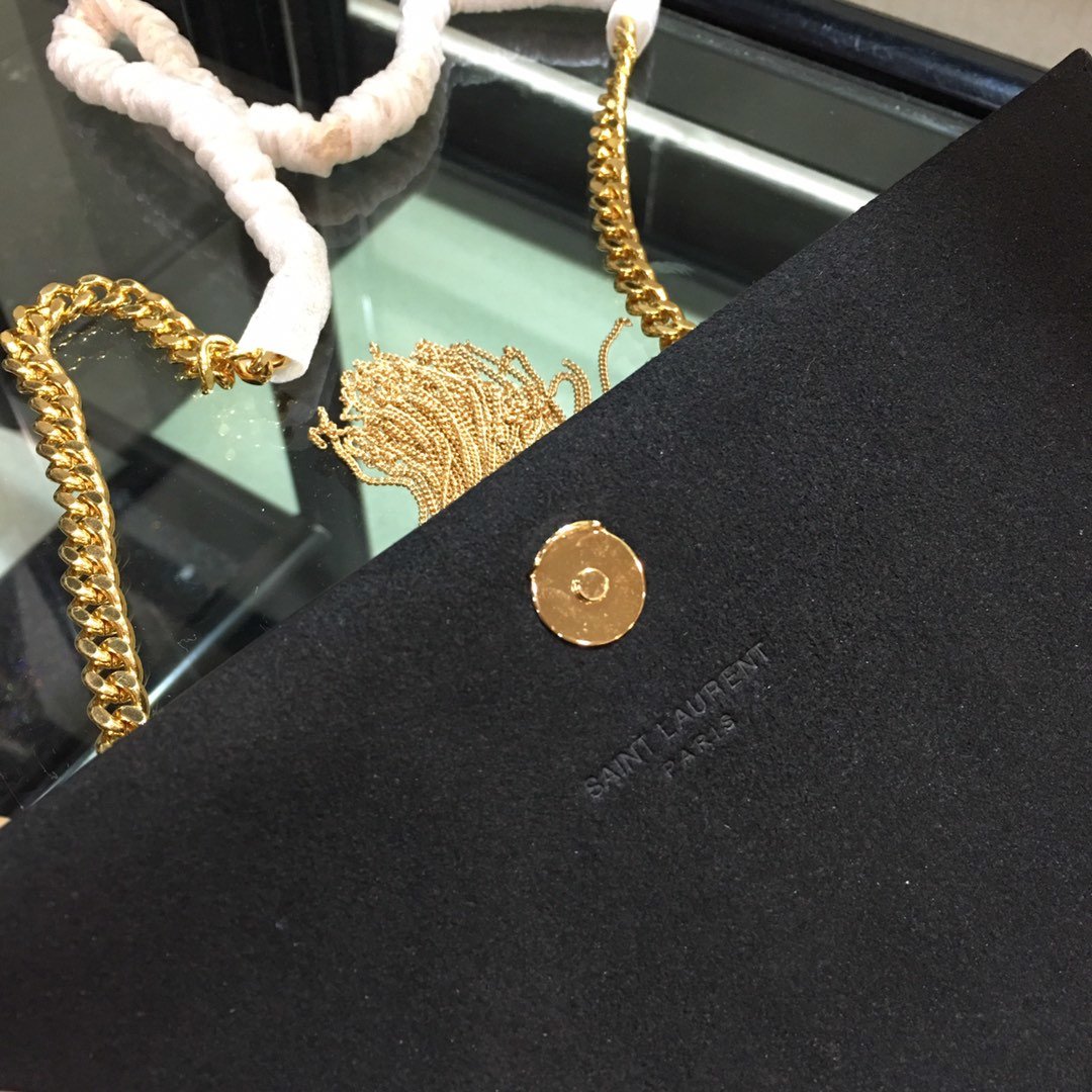 Y51 Chain Shoulder Bag 24cm