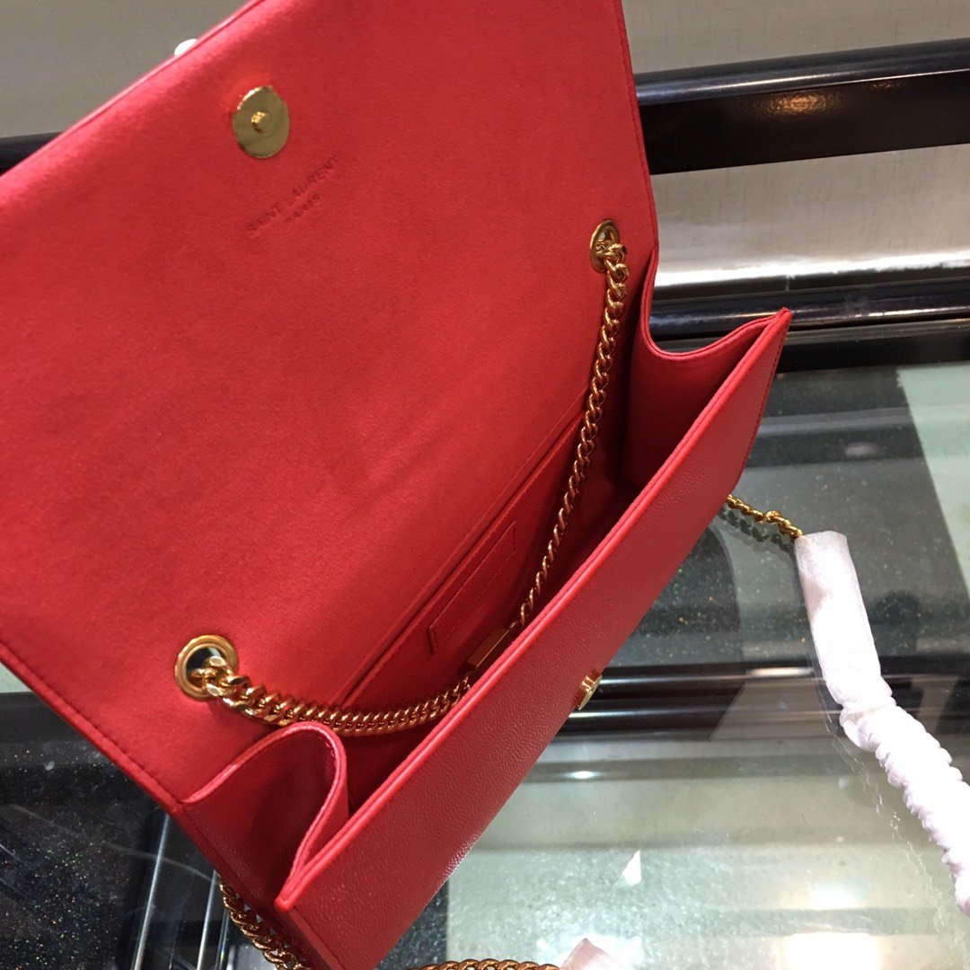 Y51 Chain Shoulder Bag 24cm 002