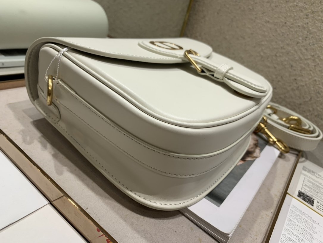 D10r 2020 Bobby Mini 23CM 001