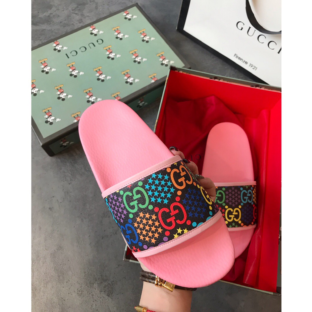 Gvc*1 Disney Slipper 001