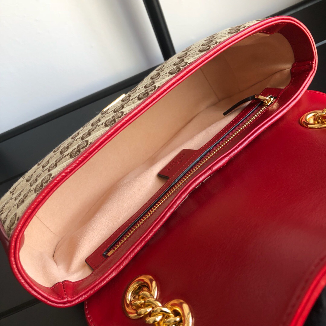 Gvc*1 Marmont Matelasse Mini Bag 26cm Red