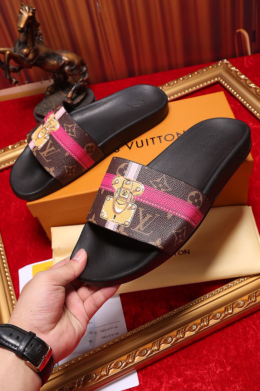 L0vis Vvtt0n Slipper 007