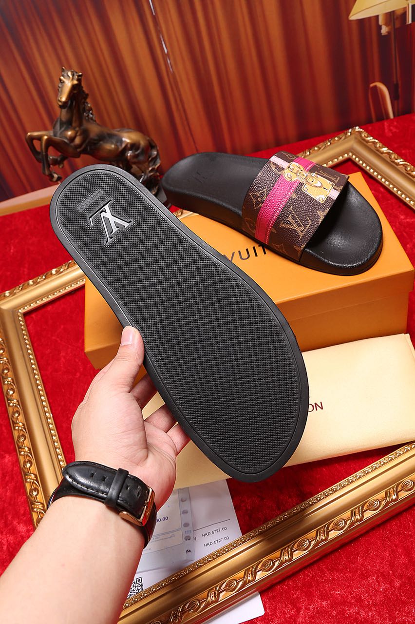 L0vis Vvtt0n Slipper 007