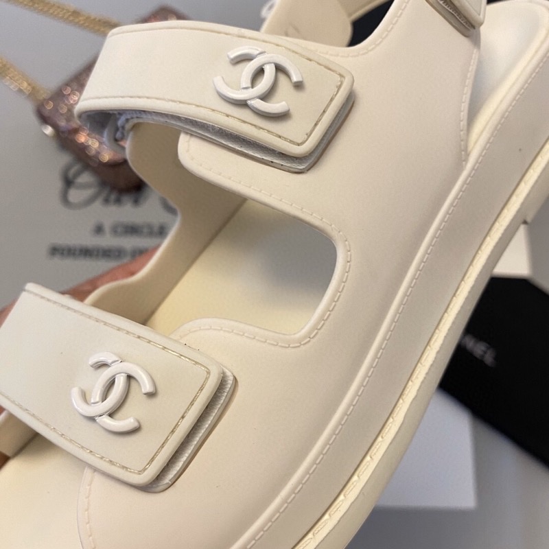 Ch**el Sandals 018