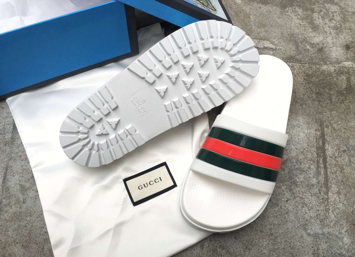 Gvc*1 Slippers 008
