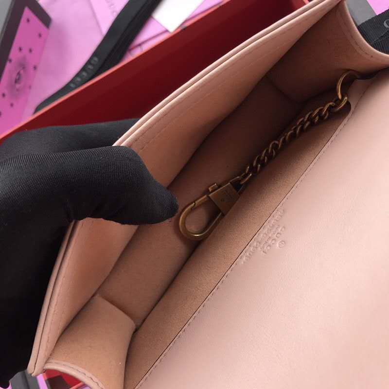 Gvc*1 Chain bag 18cm