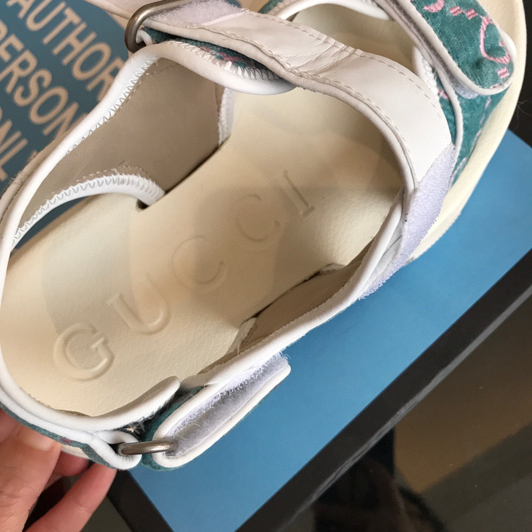 Gvc*1 Sandals 024