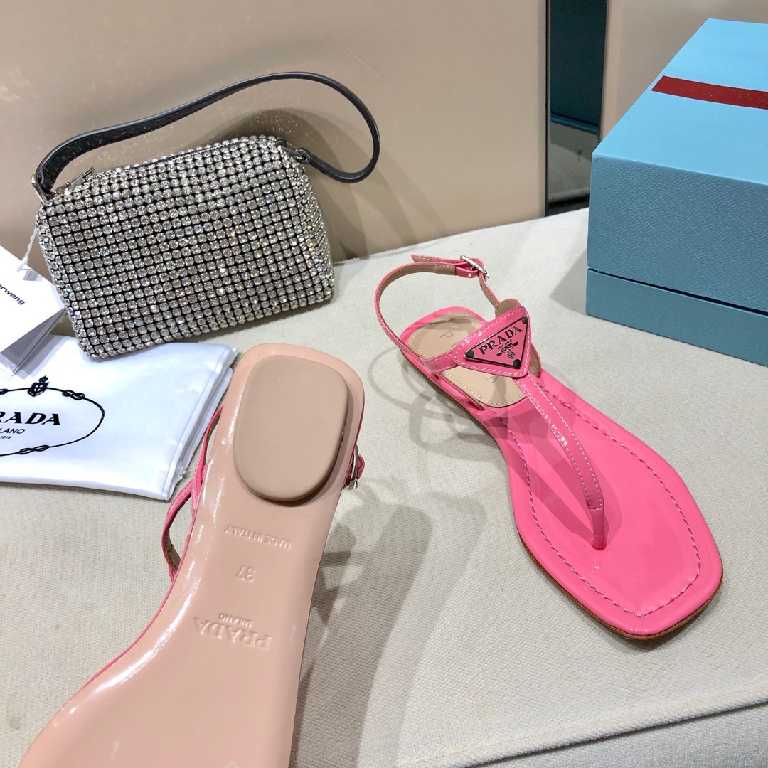 Pra*a Sandals 001