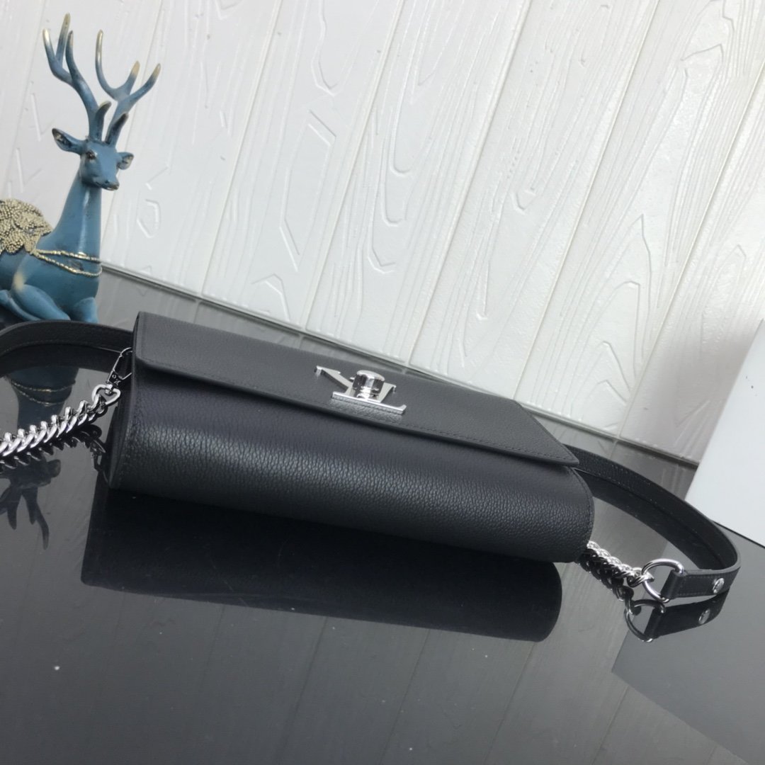 L0vis Vvtt0n Lockme Clutch Bag M56136