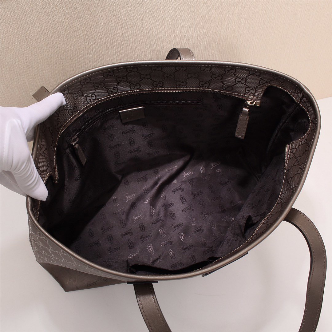Gvc*1 tote bag