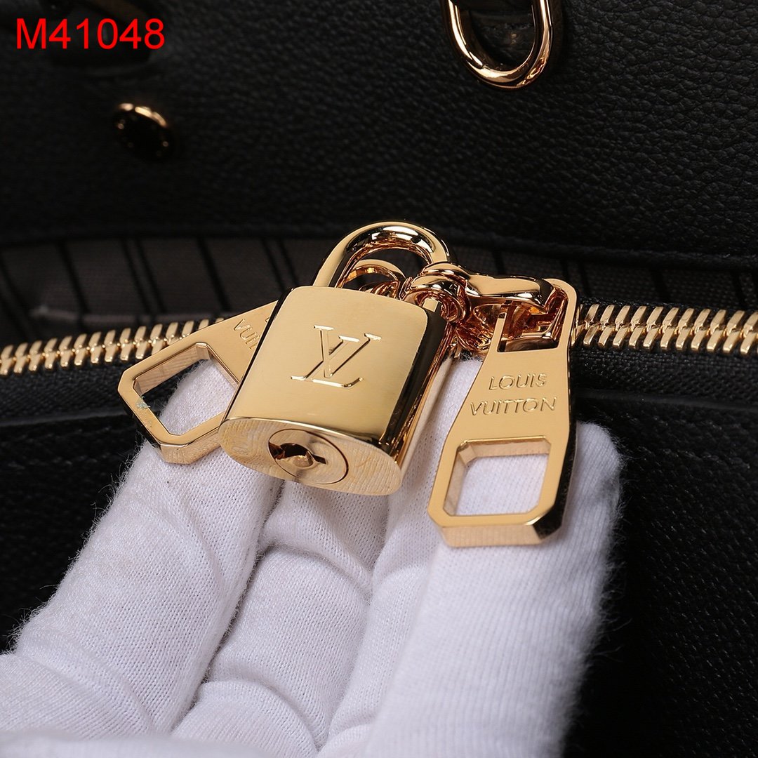 L0vis Vvtt0n Montaigne Medium Bag with Black M41046