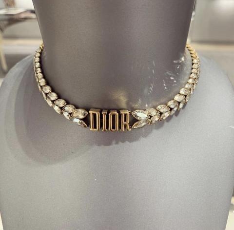 D10r Necklace 001