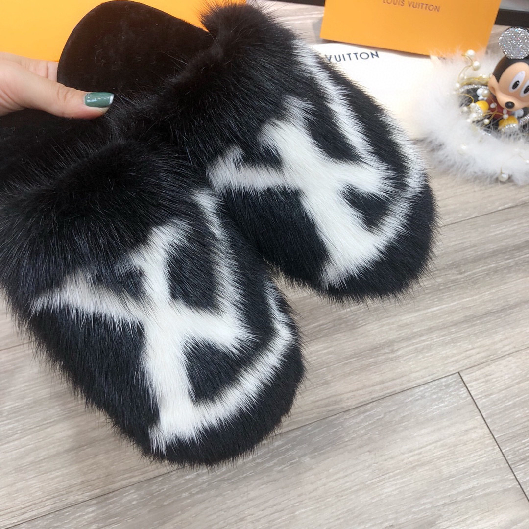 L0vis Vvtt0n Sandals 022
