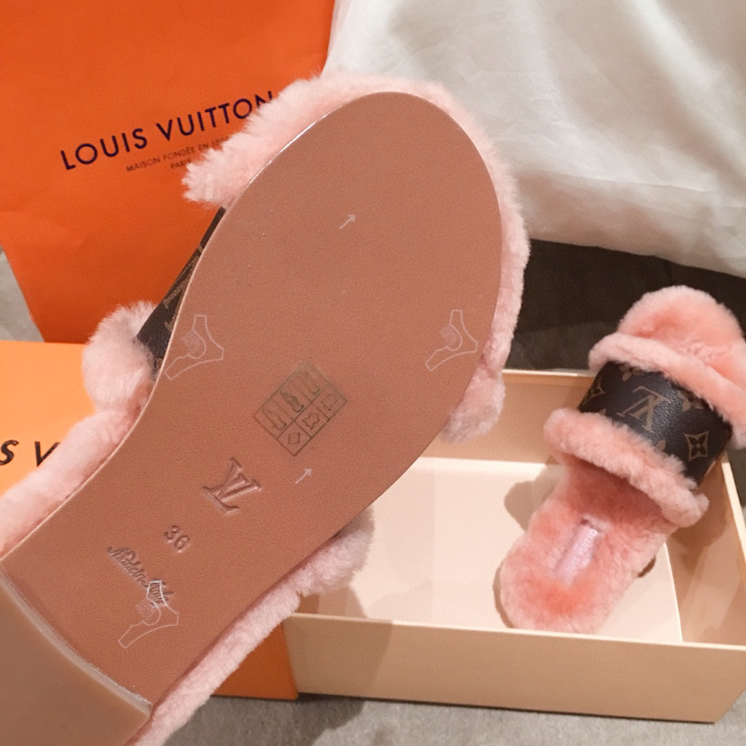 L0vis Vvtt0n Sandals 023