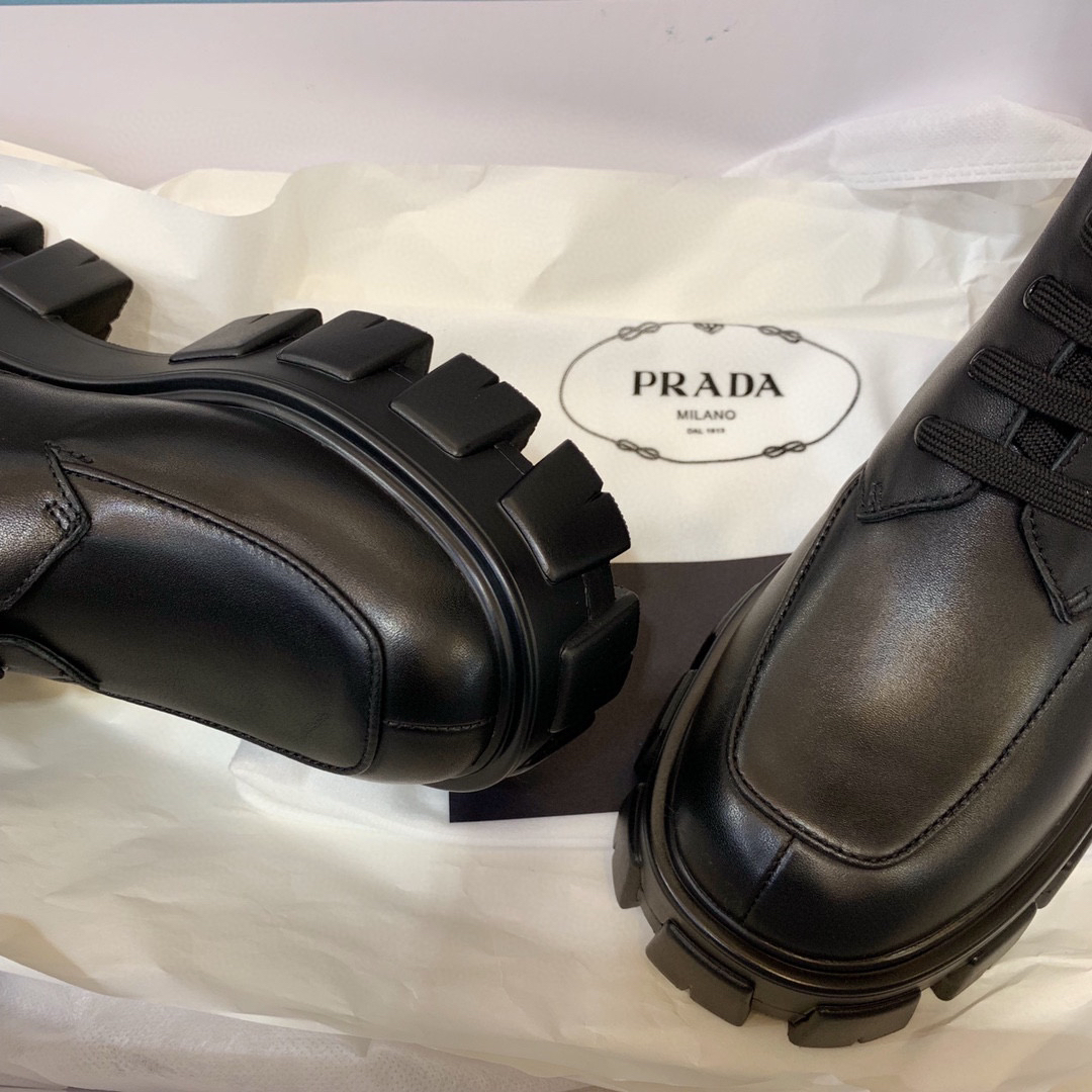 Pra*a 2020ss Boots