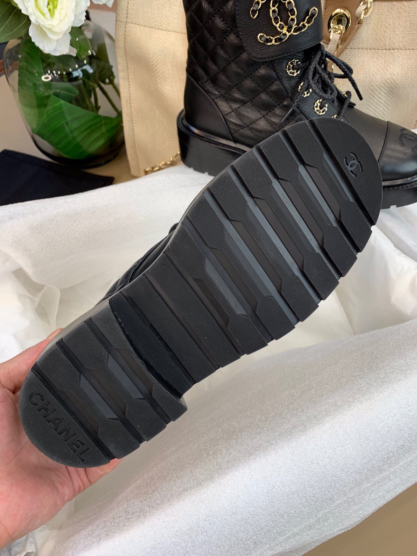 Ch**el Boots 005
