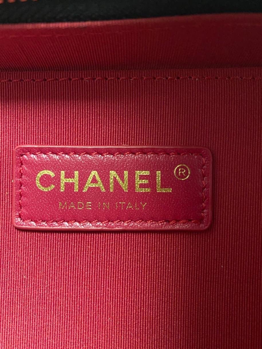 Ch**el Handbag 18.5cm